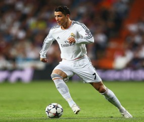 开云在线赛事平台-德甲争冠战之夜，迪巴拉冠军级表现点燃安联球场