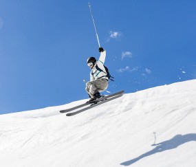 开云体育中国-三笘薰的魔法时刻，玻利维亚对阵雷恩的战术奇迹