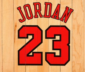 开云官方平台-约基奇稳定输出不掉线，勇士力克马刺，当个人传奇遇上团队胜利