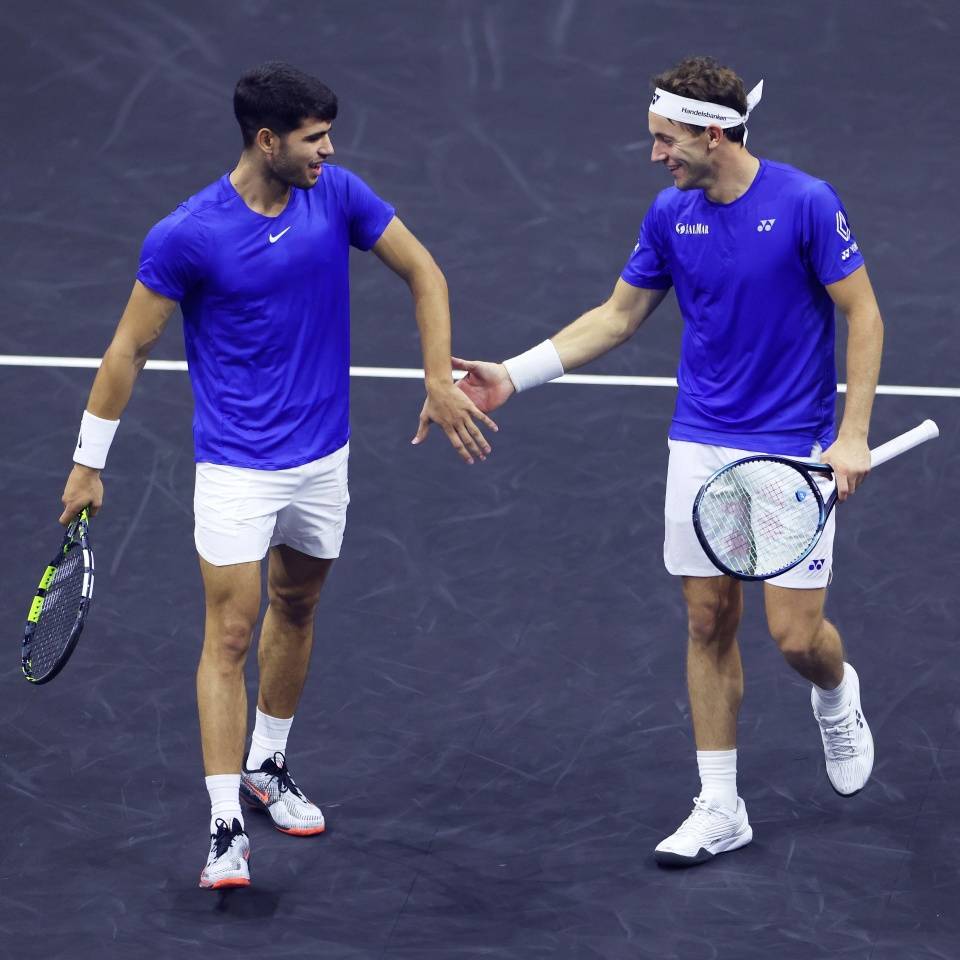 西班牙网球队绝地反击欧洲网球队，阿尔卡拉斯绝境逆转