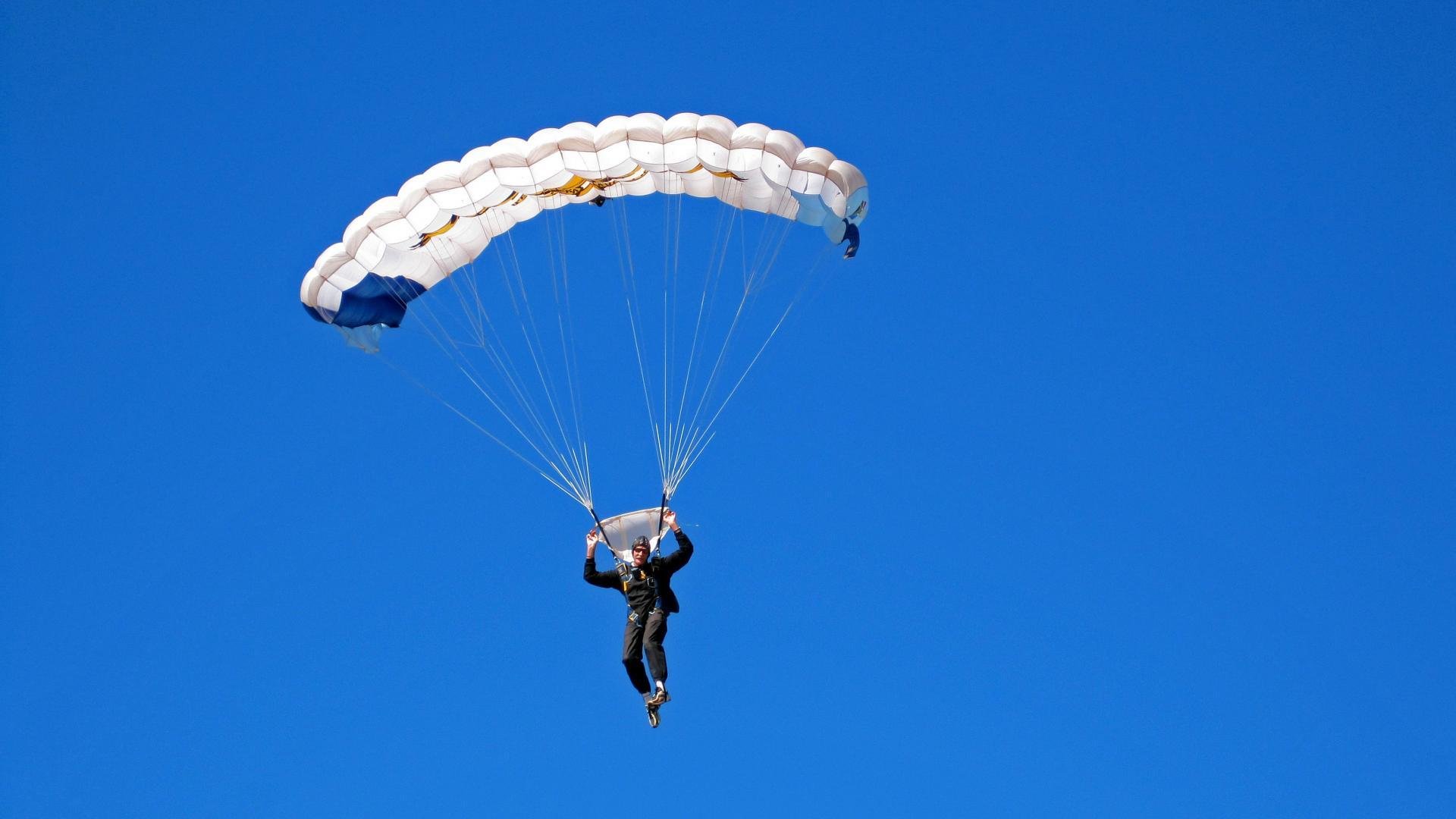 西甲国家德比之夜,保罗对手完全无解