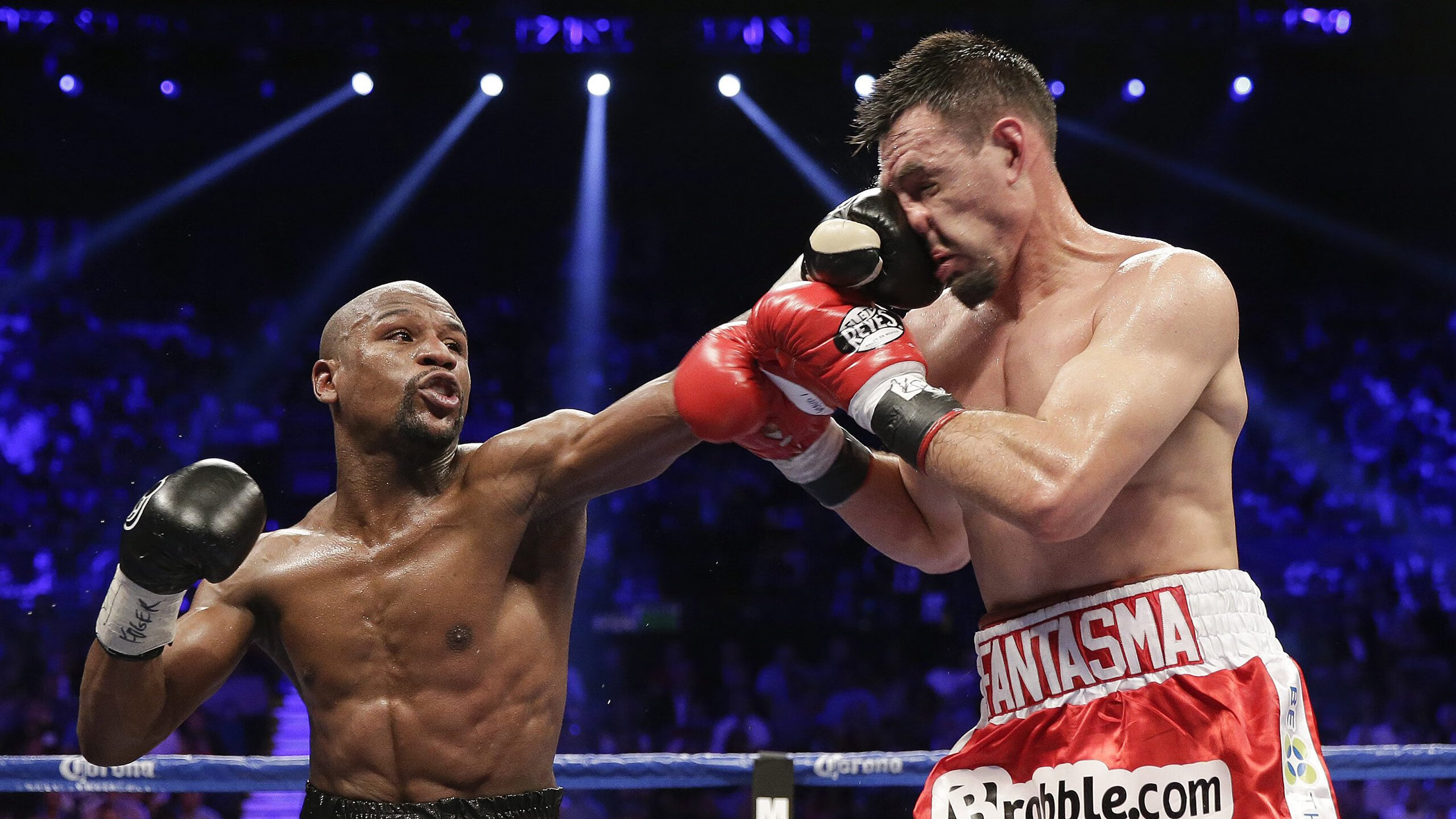 足球与乒乓的奇妙交响,葡萄牙轻取法国,奥恰洛夫高光闪耀